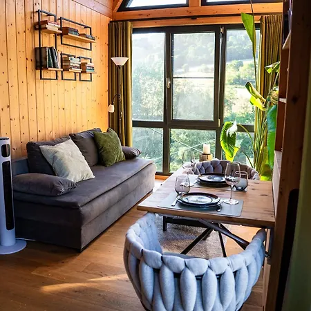 Taunus Tinyhouse - Sauna, Grillplatz & Naturidylle