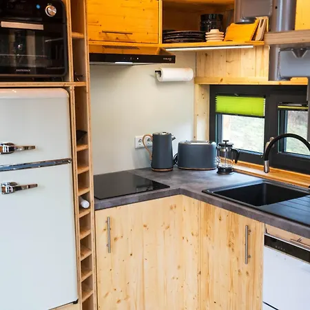 Holiday home Taunus Tinyhouse - Sauna, Grillplatz & Naturidylle Weilrod