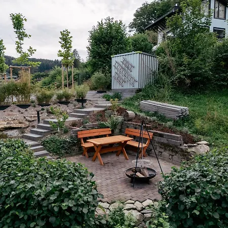 Holiday home Taunus Tinyhouse - Sauna, Grillplatz & Naturidylle *