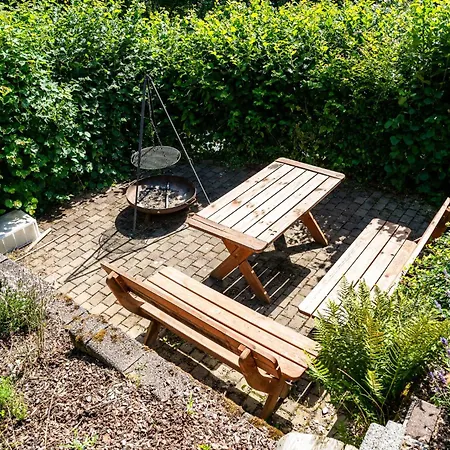 Prázdninový dům Taunus Tinyhouse - Sauna, Grillplatz & Naturidylle Weilrod