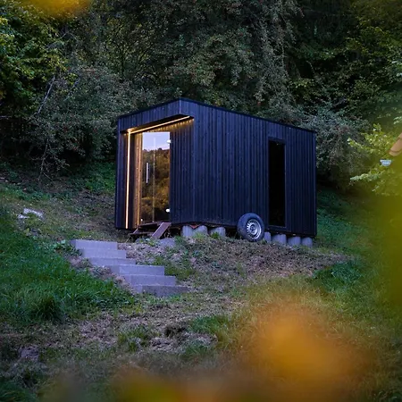 Taunus Tinyhouse - Sauna, Grillplatz & Naturidylle Weilrod