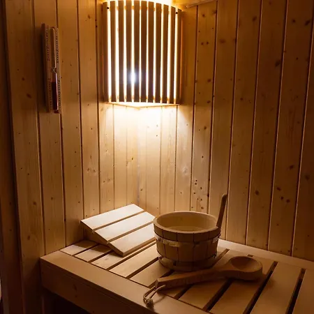 Holiday home Taunus Tinyhouse - Sauna, Grillplatz & Naturidylle Weilrod